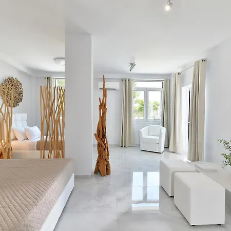 Alekos Luxury Suites - Free 24Hr Transformation From To Airport Artemida  Exterior photo