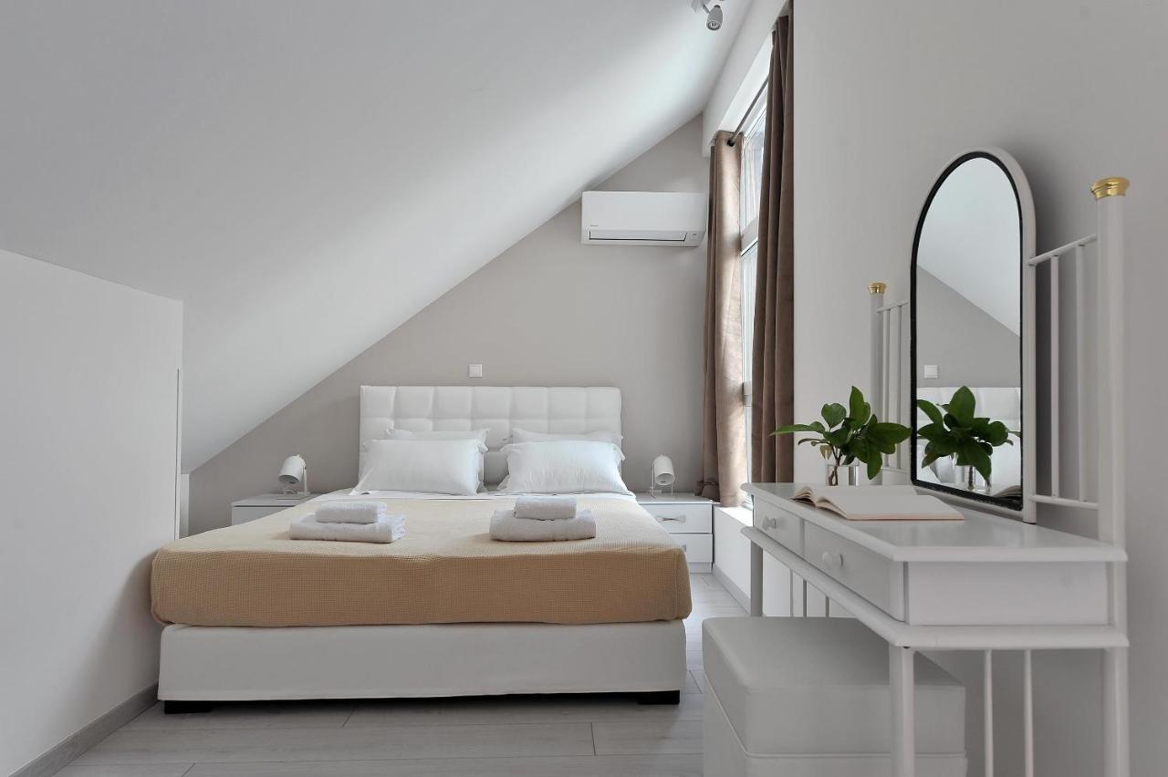 Alekos Luxury Free 24h Transportation From - To Airport Apartment Artemida (Attica)