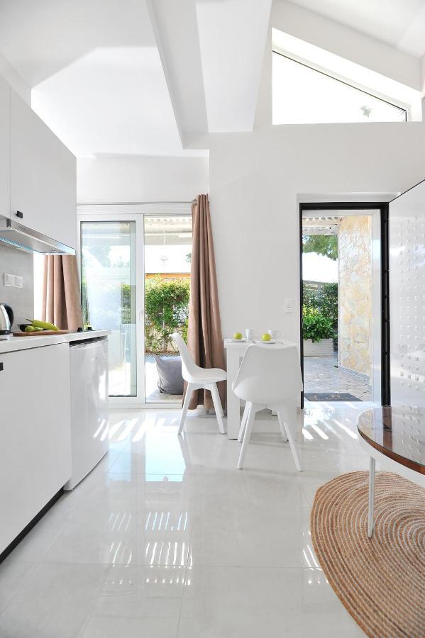 Apartment Alekos Luxury Free 24h Transportation From - To Airport Artemida (Attica)