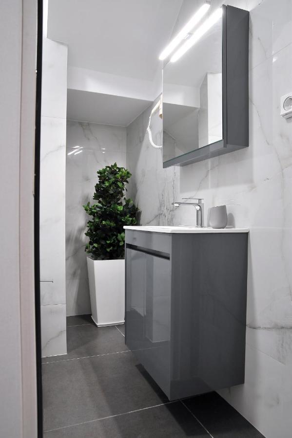 Apartment Alekos Luxury Free 24h Transportation From - To Airport