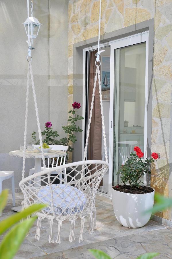 Alekos Luxury Free 24h Transportation From - To Airport * Artemida (Attica)