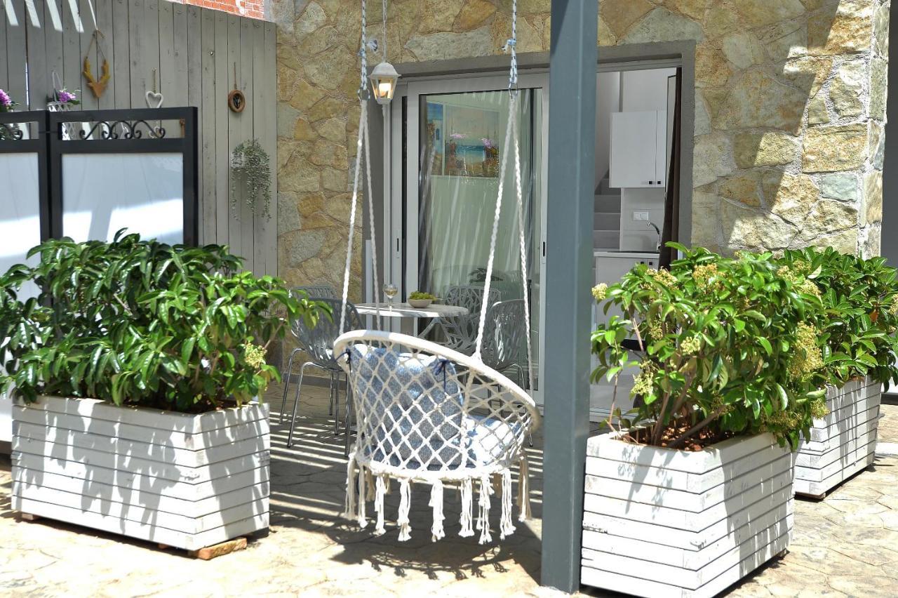 Alekos Luxury Free 24h Transportation From - To Airport Apartment *