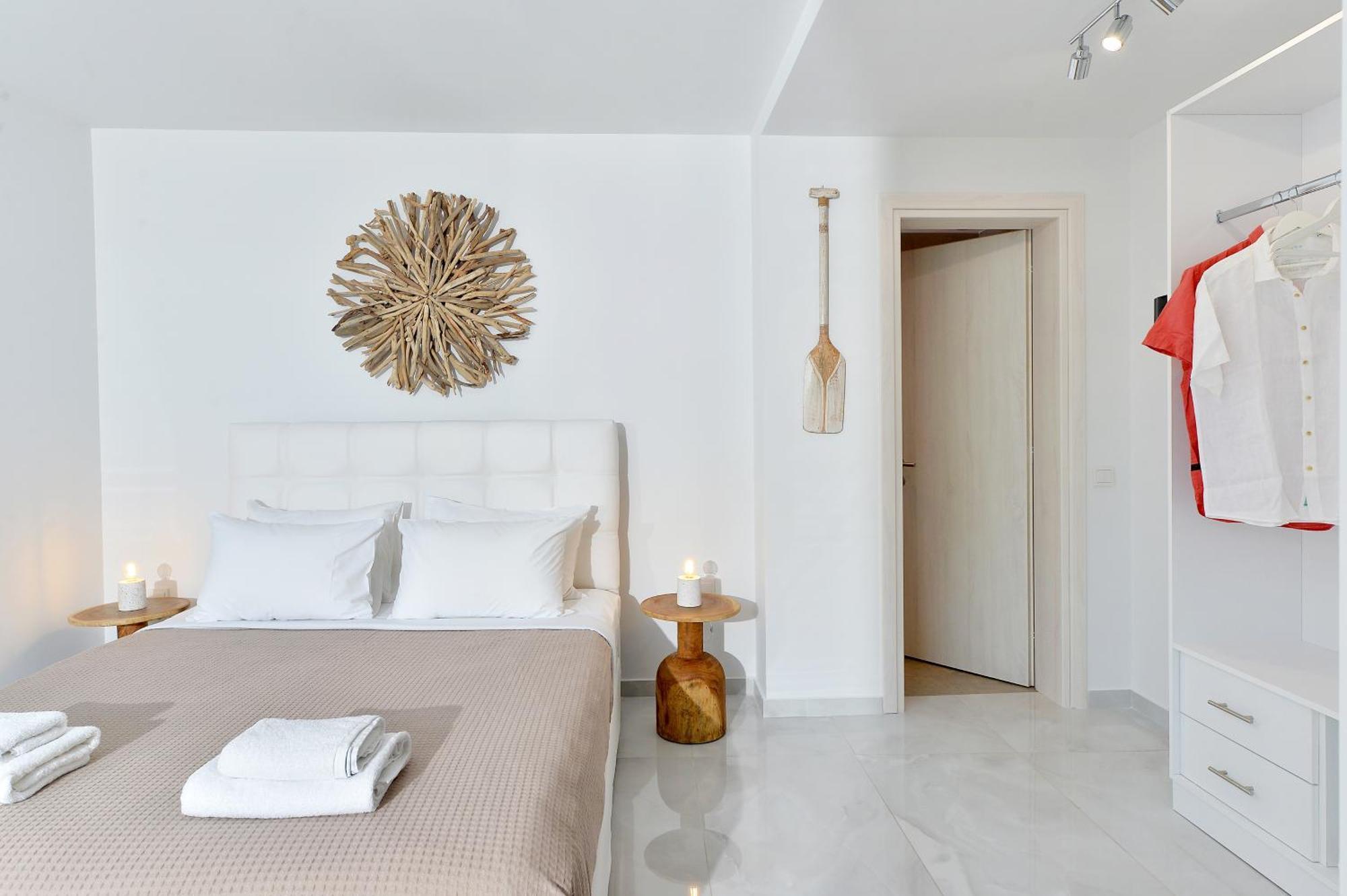 Alekos Luxury - Free 24hr Transformation From To Airport Apartment *